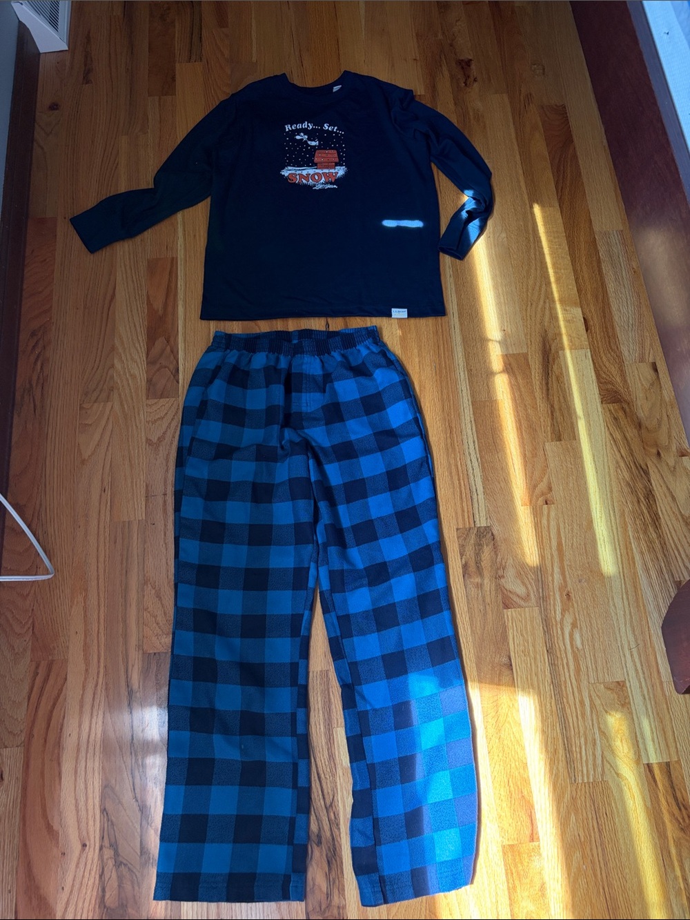 LL Bean snoopy peanuts Ready Set Snow Long-Sleeve PJ Set Large 14-16